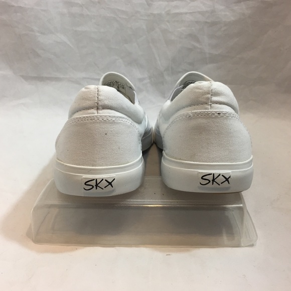 BYU Custom Shoe - Picture 3 of 3